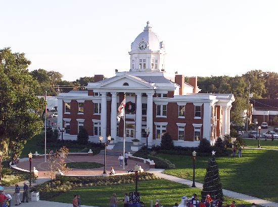 the-historic-courthouse
